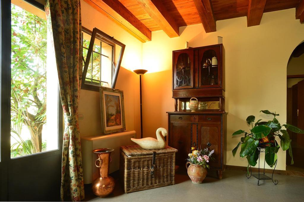 Agriturismo Il Borghetto 크레스펠라노 외부 사진