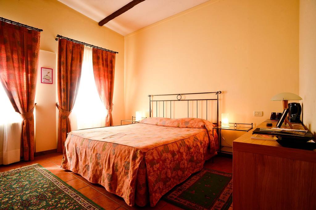 Agriturismo Il Borghetto 크레스펠라노 객실 사진