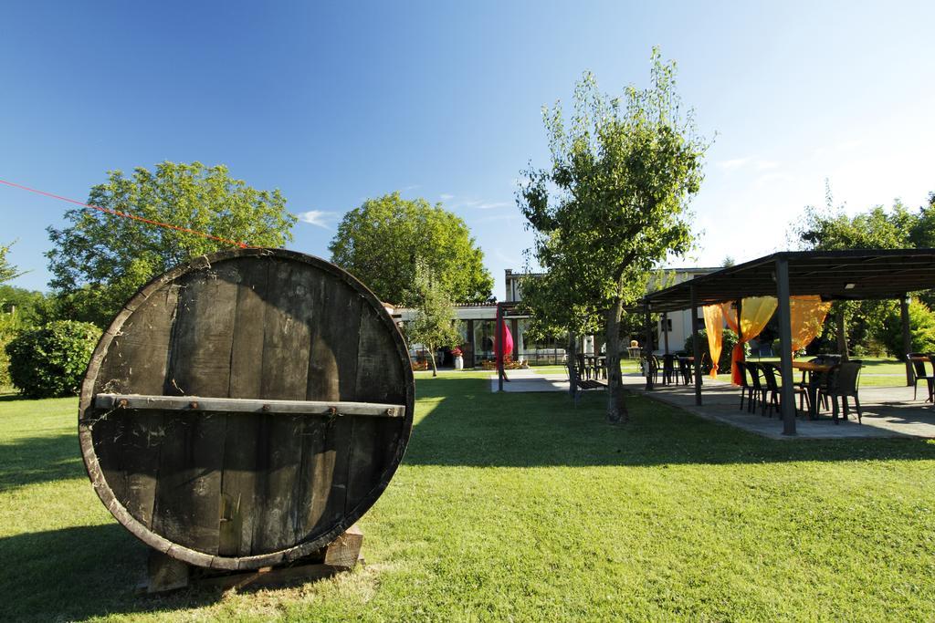 Agriturismo Il Borghetto 크레스펠라노 외부 사진